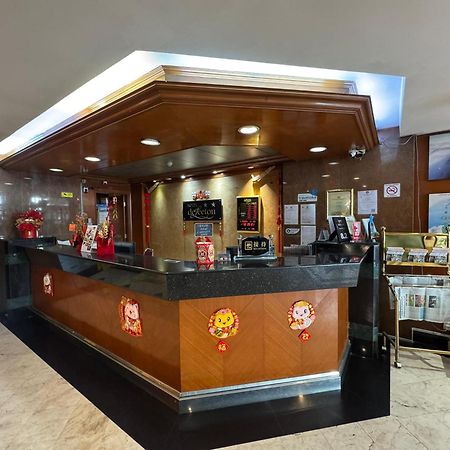 Hotel Deleeton Kota Kinabalu Dış mekan fotoğraf
