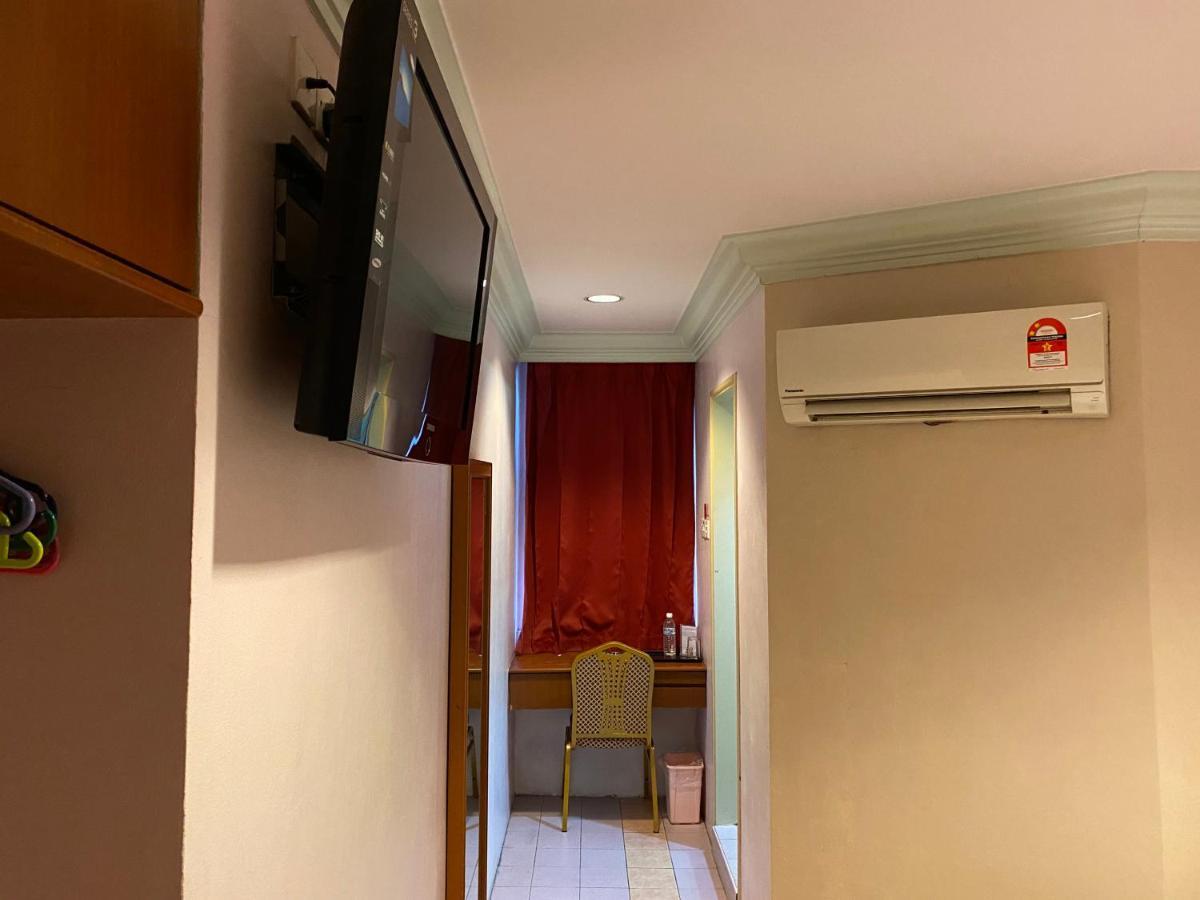 Hotel Deleeton Kota Kinabalu Dış mekan fotoğraf