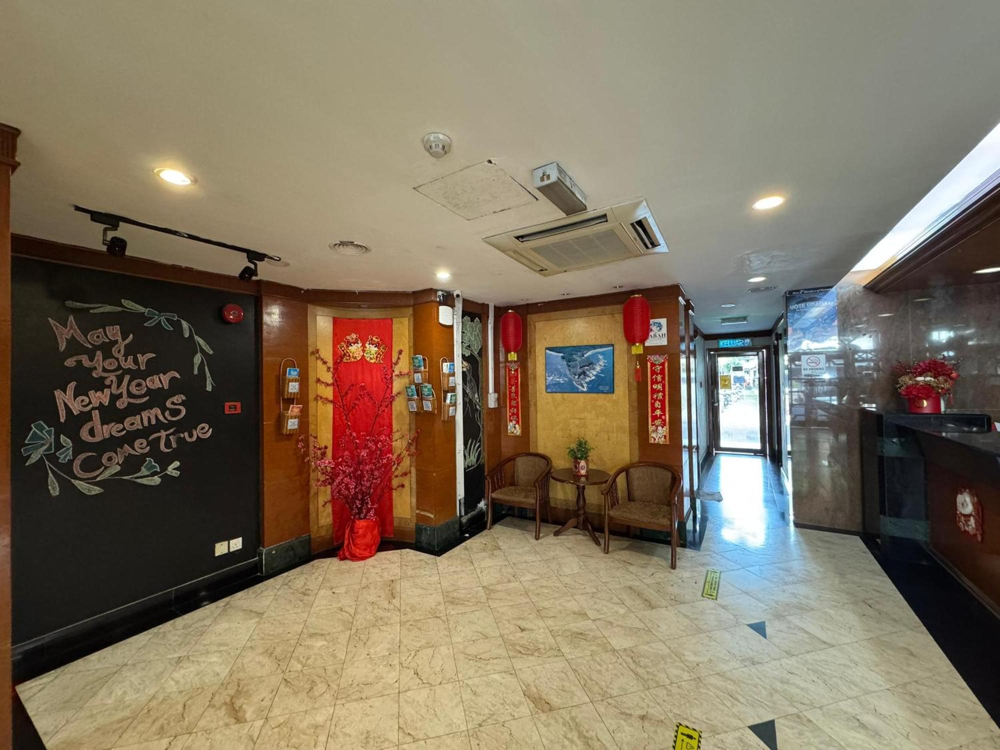 Hotel Deleeton Kota Kinabalu Dış mekan fotoğraf