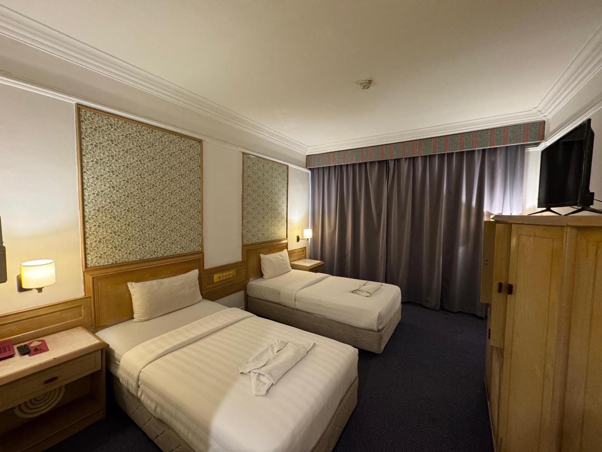 Hotel Deleeton Kota Kinabalu Dış mekan fotoğraf