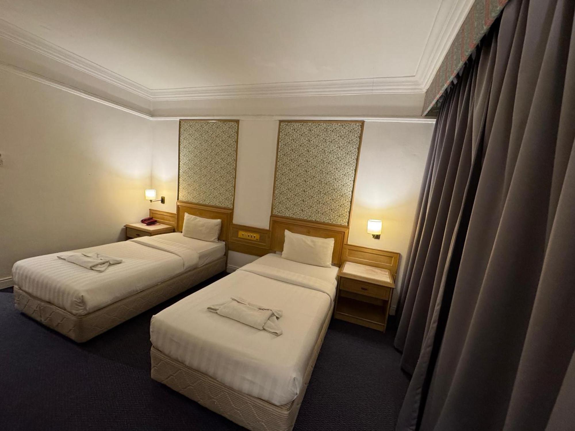 Hotel Deleeton Kota Kinabalu Dış mekan fotoğraf