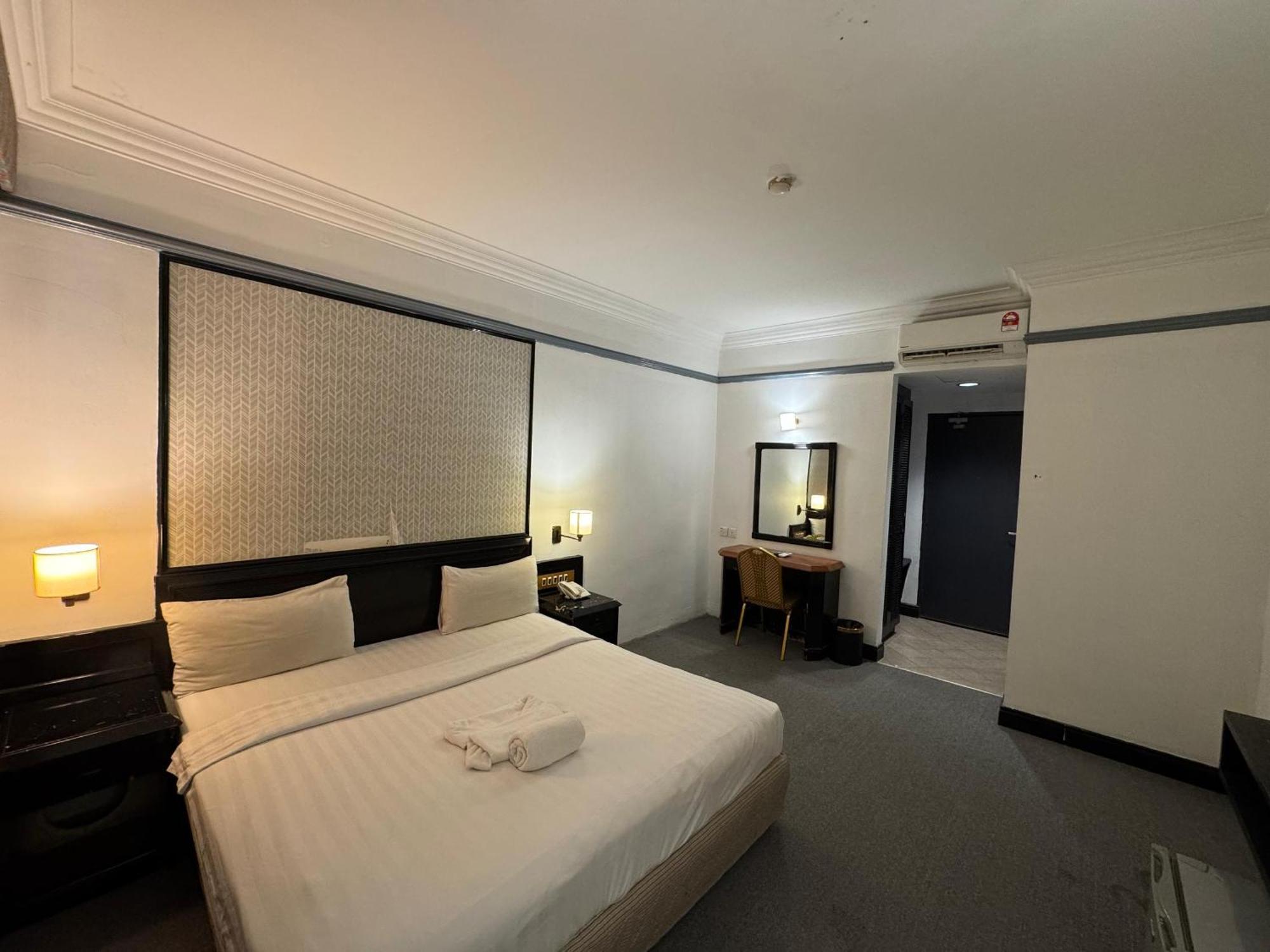 Hotel Deleeton Kota Kinabalu Dış mekan fotoğraf