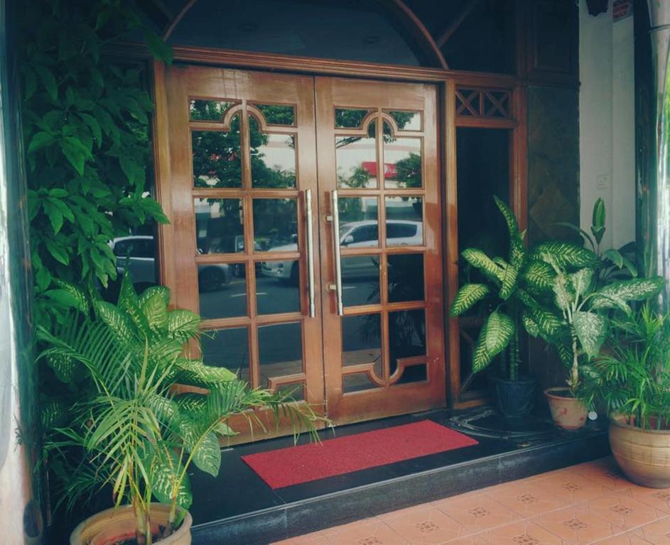 Hotel Deleeton Kota Kinabalu Dış mekan fotoğraf