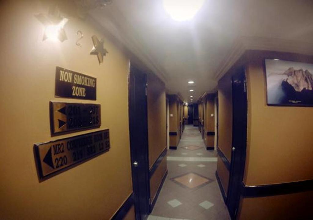 Hotel Deleeton Kota Kinabalu Dış mekan fotoğraf